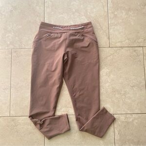 Columbia Women's Taupe pants size small with pockets skinny